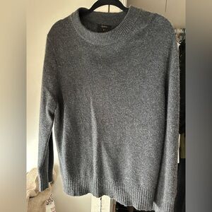 Quince Gray Cashmere Sweater - oversized